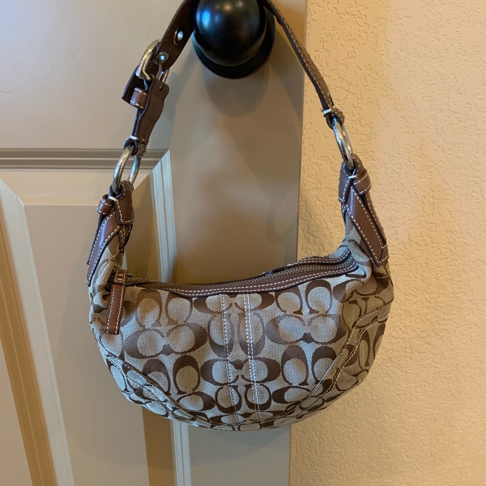Coach shoulder bag